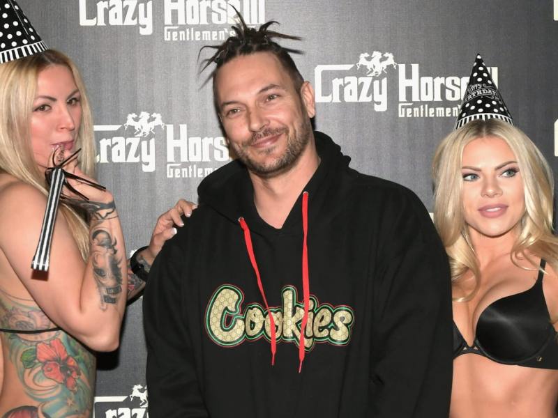 “Her Father Saved Her At The Time”: fans of Britney Spears furious after interview with ex Kevin Federline