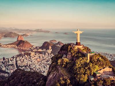 Experience the Best of Rio de Janeiro: A Comprehensive Guide to the City’s Top Attractions, Food, and Nightlife